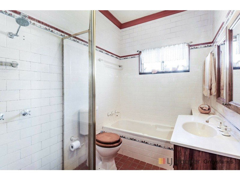 38 Dennis Street, Greystanes NSW 2145