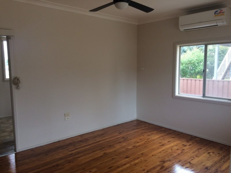 180 Cornelia Road, Toongabbie NSW 2146