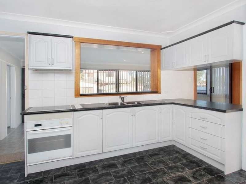 6 Daffodil St, Greystanes NSW 2145