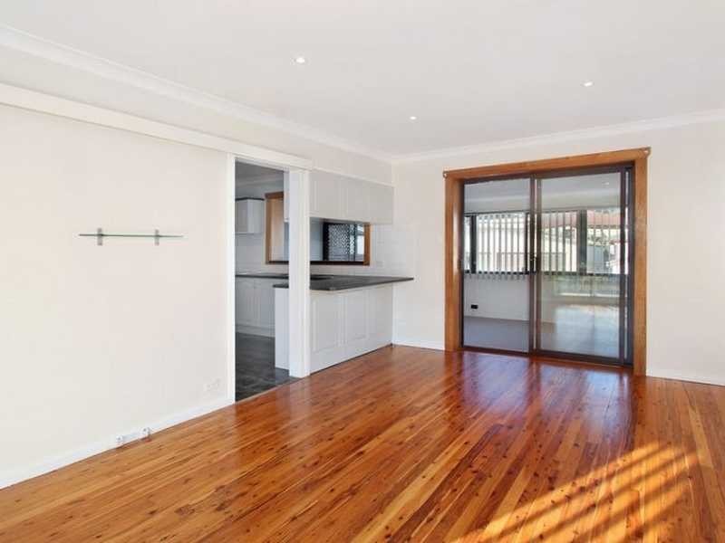 6 Daffodil St, Greystanes NSW 2145