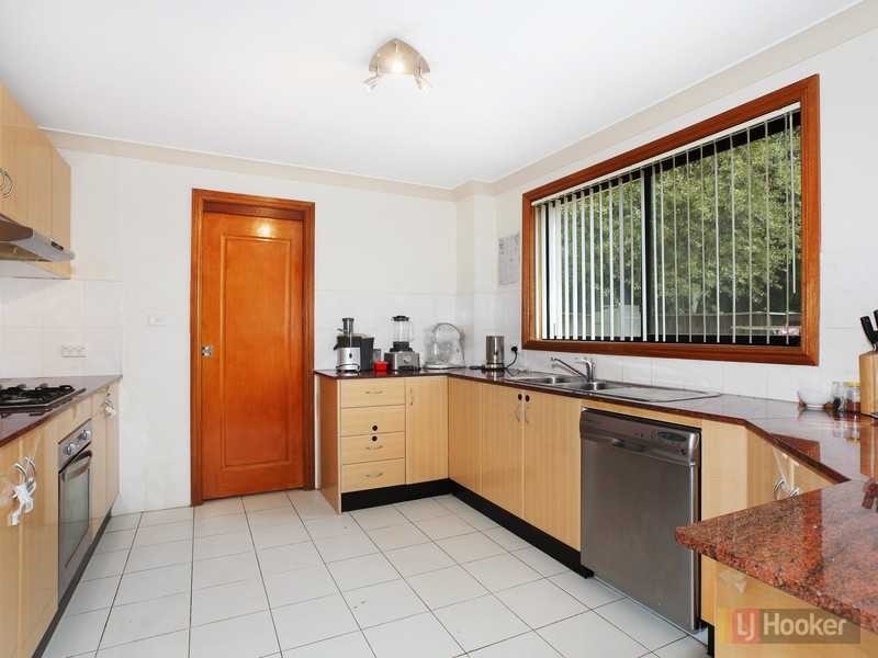 2/9 Magnolia Street, Greystanes NSW 2145