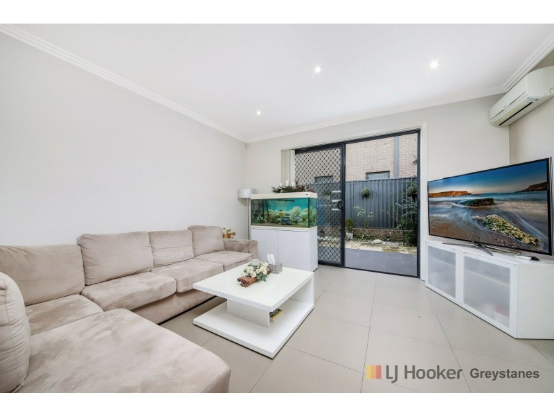 2/23 Hampden Road, South Wentworthville NSW 2145