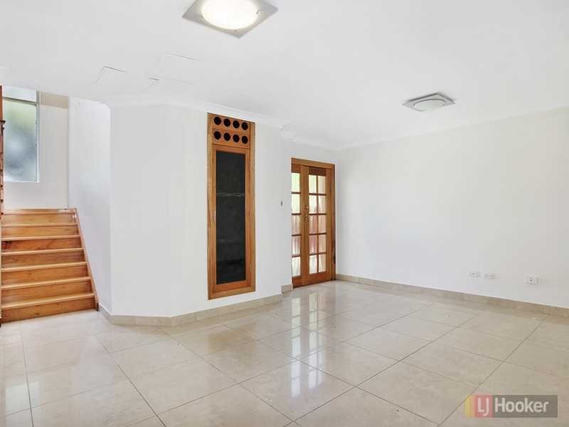 70 Macquarie Road, Greystanes NSW 2145