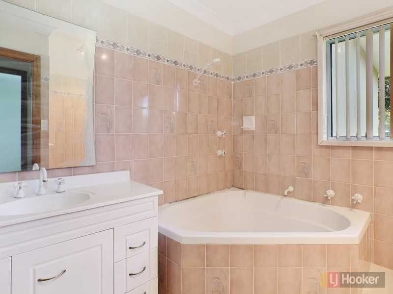 70 Macquarie Road, Greystanes NSW 2145