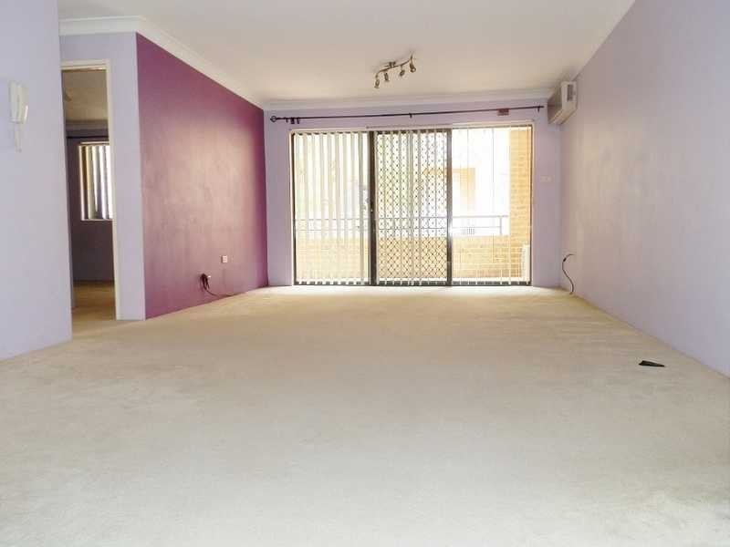 13/111 Lane St, Wentworthville NSW 2145