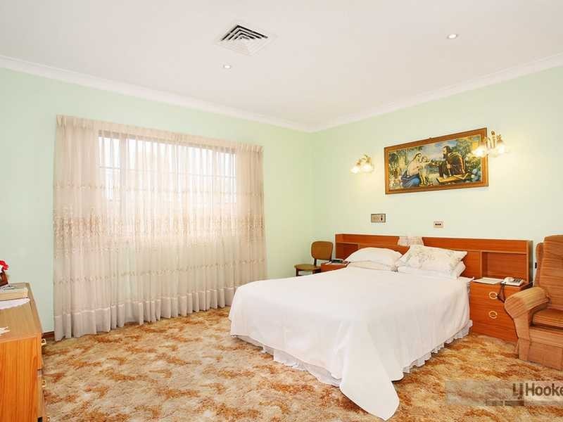 42 Eldridge Road, Greystanes NSW 2145