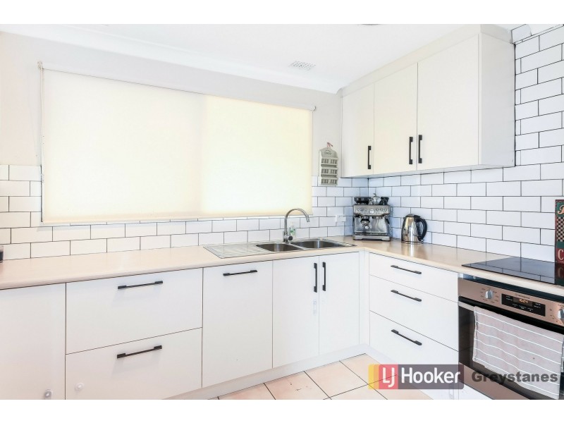 88 RUNYON AVENUE, Greystanes NSW 2145