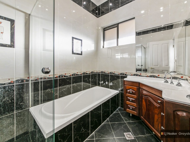 2 Paul Street, Auburn NSW 2144