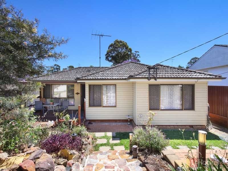 6 Sedgman Street, Greystanes NSW 2145