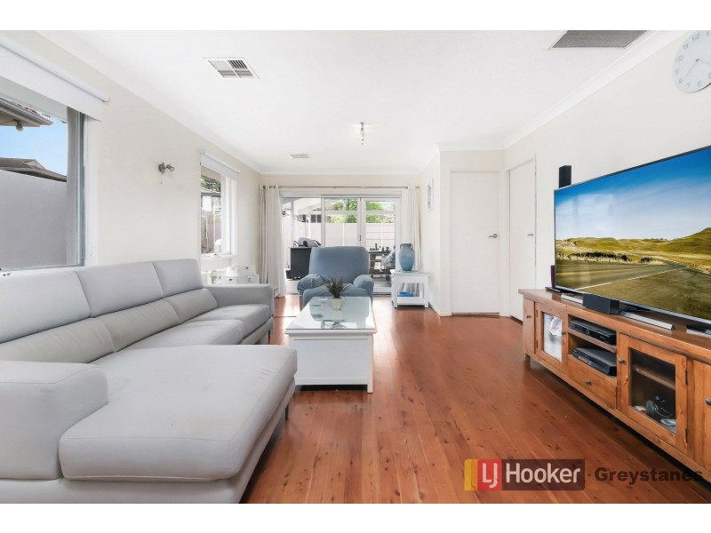 25 Dahlia Street, Greystanes NSW 2145