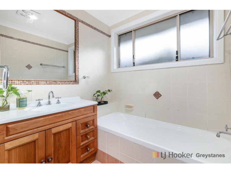 7 Nemesia Street, Greystanes NSW 2145