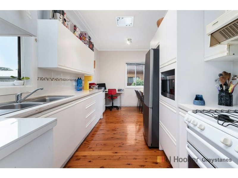 15 Hanbury Street, Greystanes NSW 2145