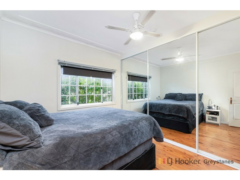 15 Hanbury Street, Greystanes NSW 2145