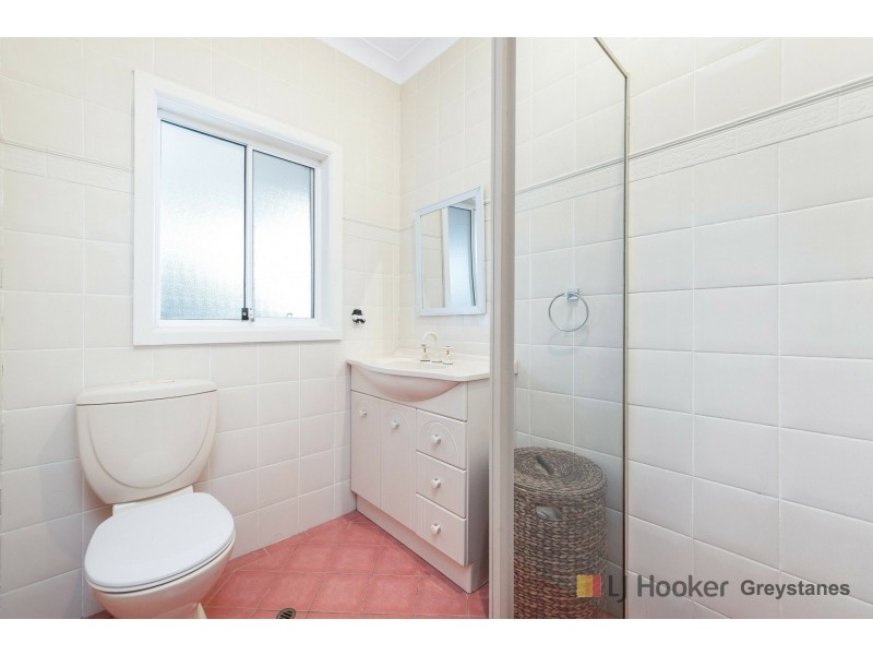 15 Hanbury Street, Greystanes NSW 2145