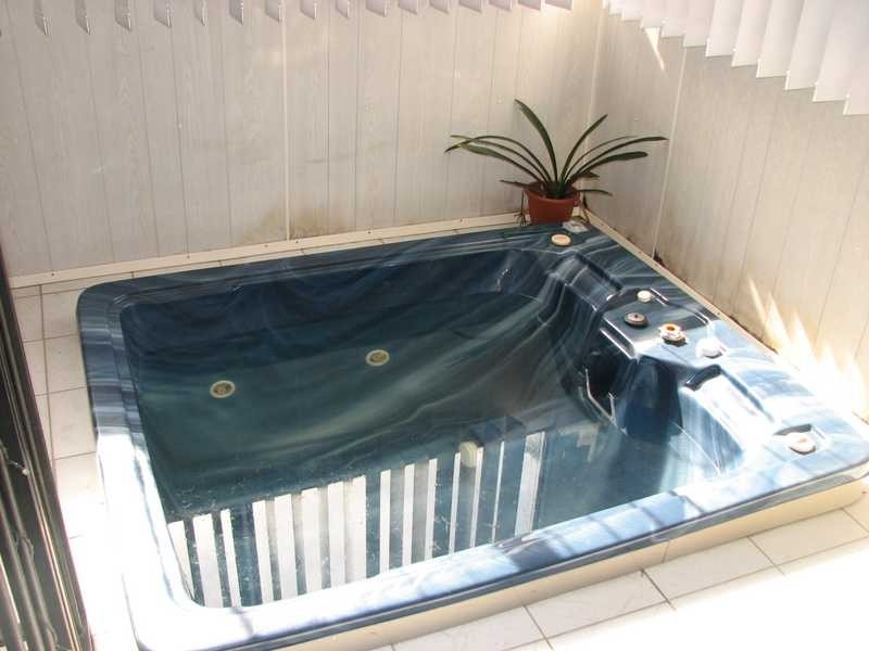 10 Grevillea Crescent, Greystanes NSW 2145