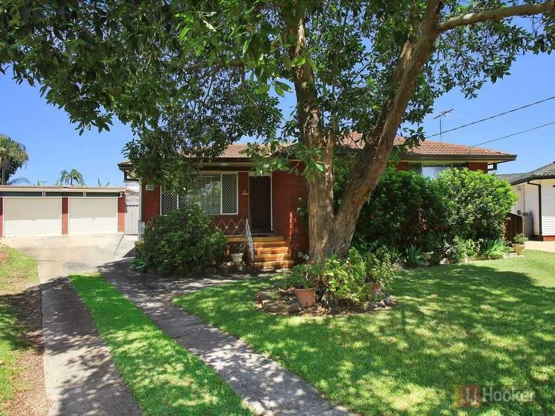 10 Wayne Crescent, Greystanes NSW 2145