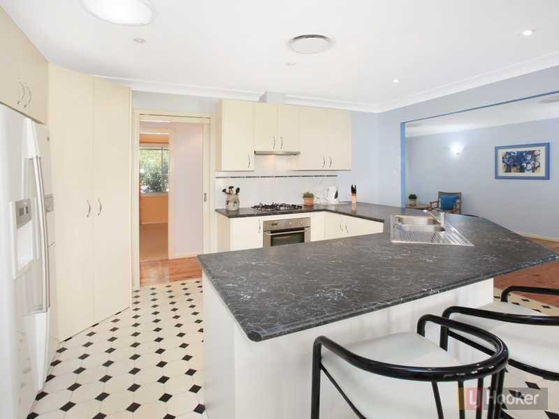 10 Wayne Crescent, Greystanes NSW 2145