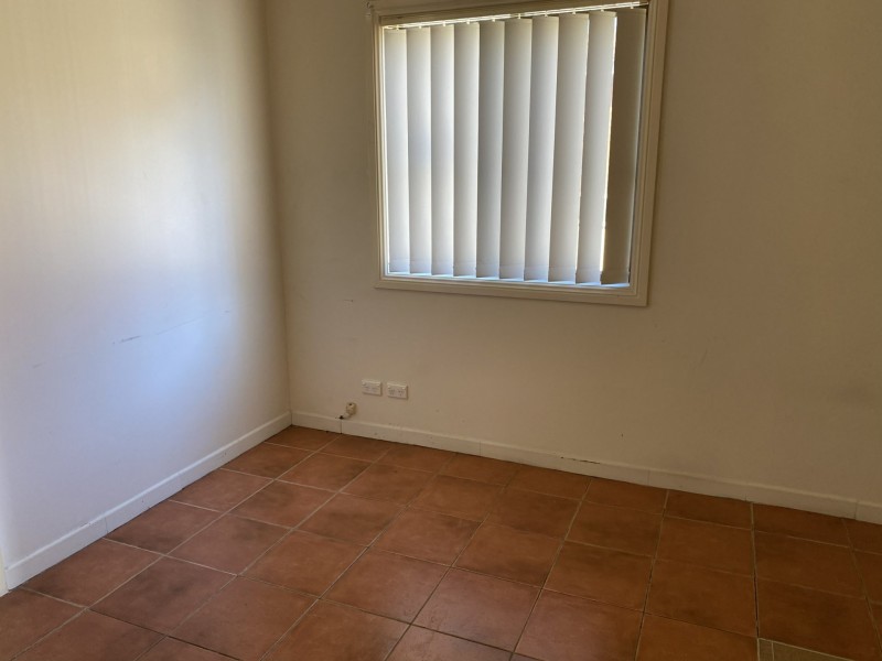 17 CUMBERLAND ROAD, Greystanes NSW 2145