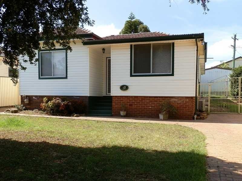 12 Bates Ave, South Wentworthville NSW 2145