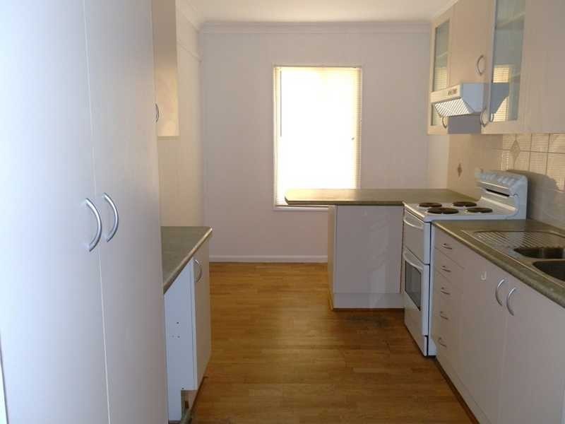 12 Bates Ave, South Wentworthville NSW 2145