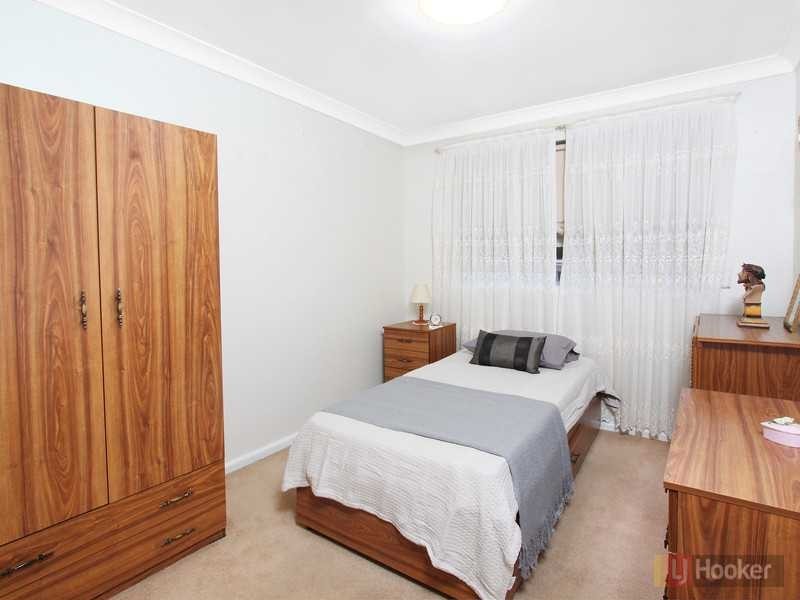 2 Aster Street, Greystanes NSW 2145