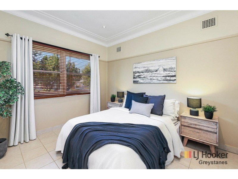 86 Warwick Road, Merrylands NSW 2160