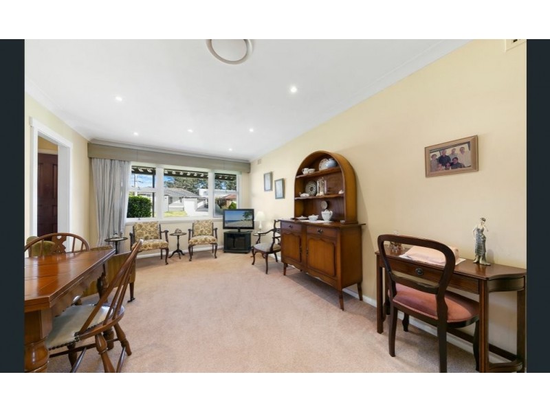 42 RUNYON AVENUE, Greystanes NSW 2145