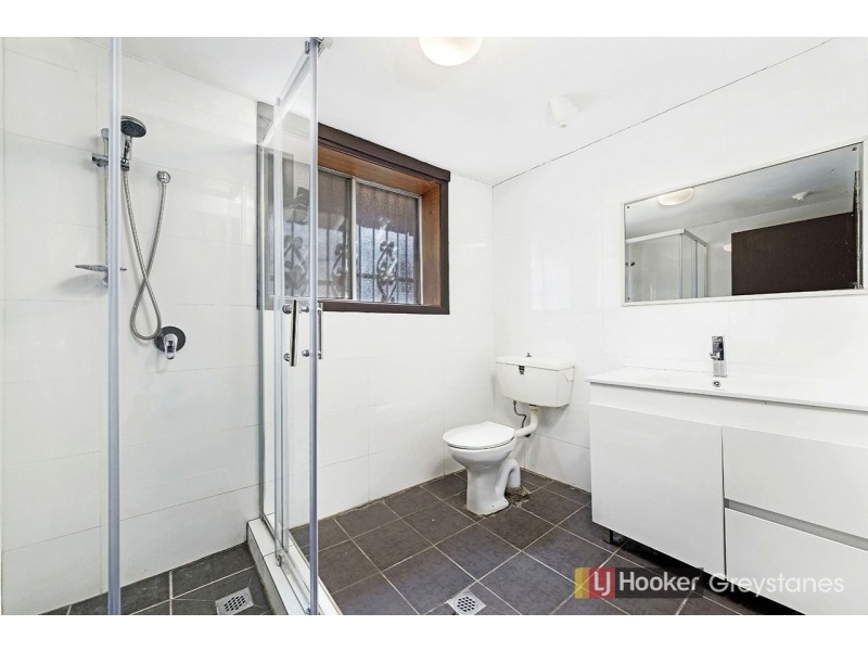 820 MERRYLANDS ROAD, Greystanes NSW 2145