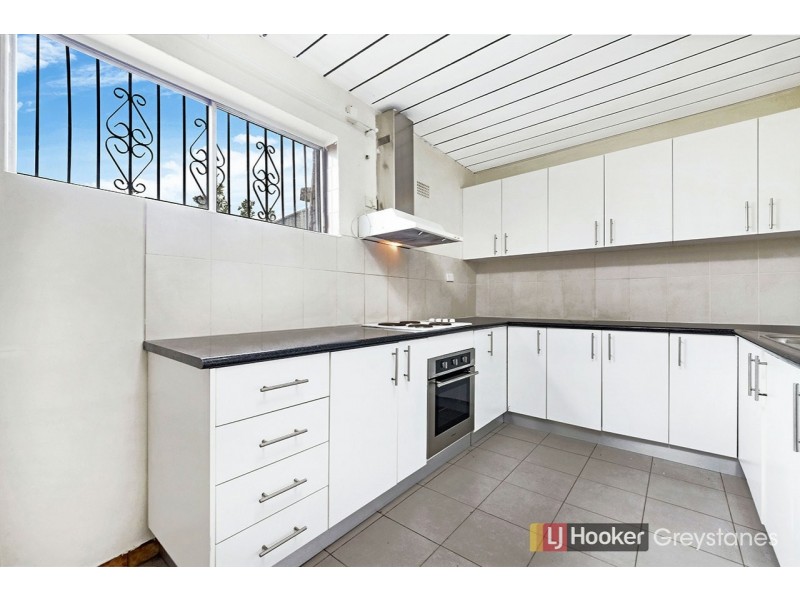 820 MERRYLANDS ROAD, Greystanes NSW 2145