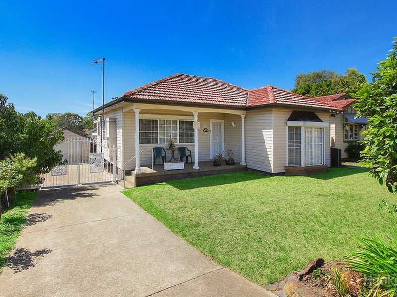 25 Targo Road, Pendle Hill NSW 2145