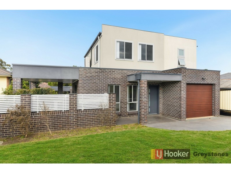 6 HEREFORD STREET, South Wentworthville NSW 2145