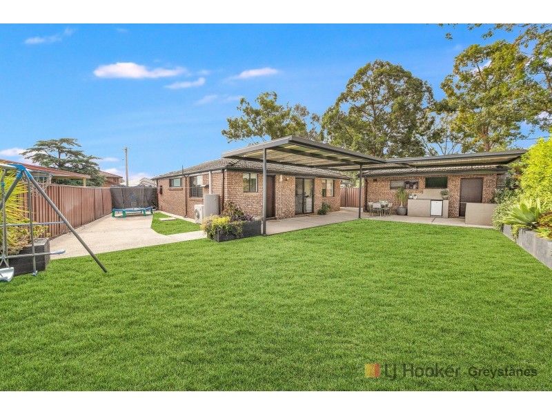 61 Sandra Street, Woodpark NSW 2164