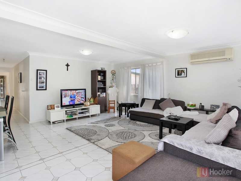 439 Wentworth Avenue, Toongabbie NSW 2146