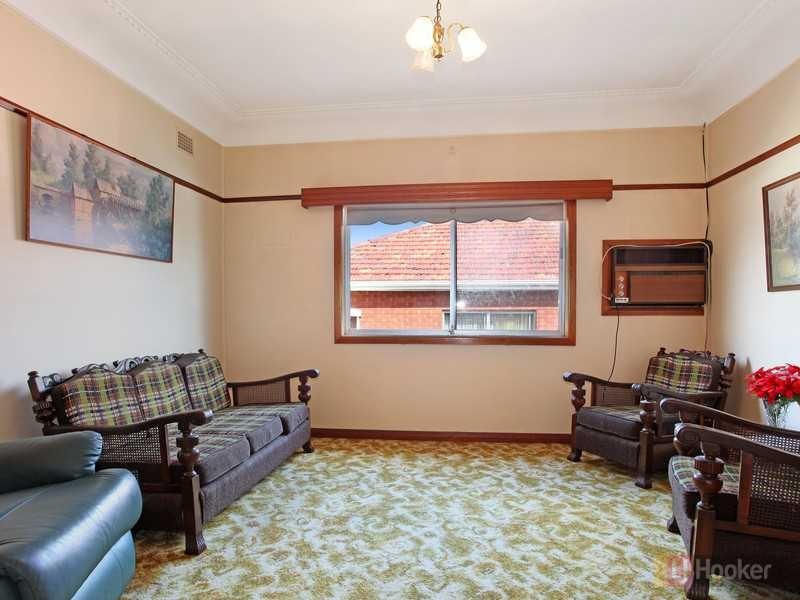 14 Roseberry Street, Merrylands NSW 2160