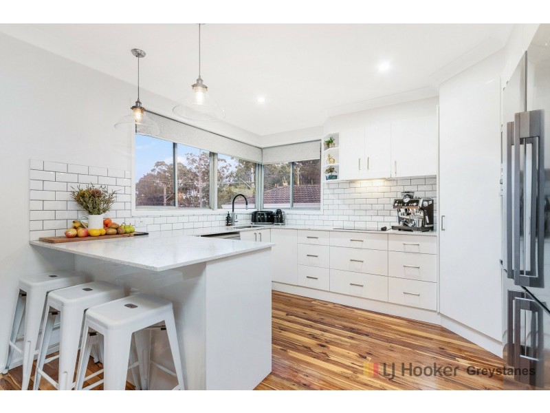 881 MERRYLANDS ROAD, Greystanes NSW 2145