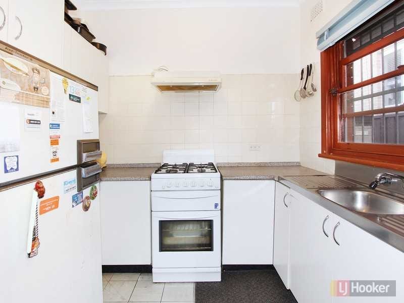 42 Chelsea Street, Merrylands NSW 2160