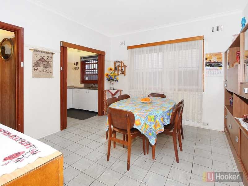 42 Chelsea Street, Merrylands NSW 2160