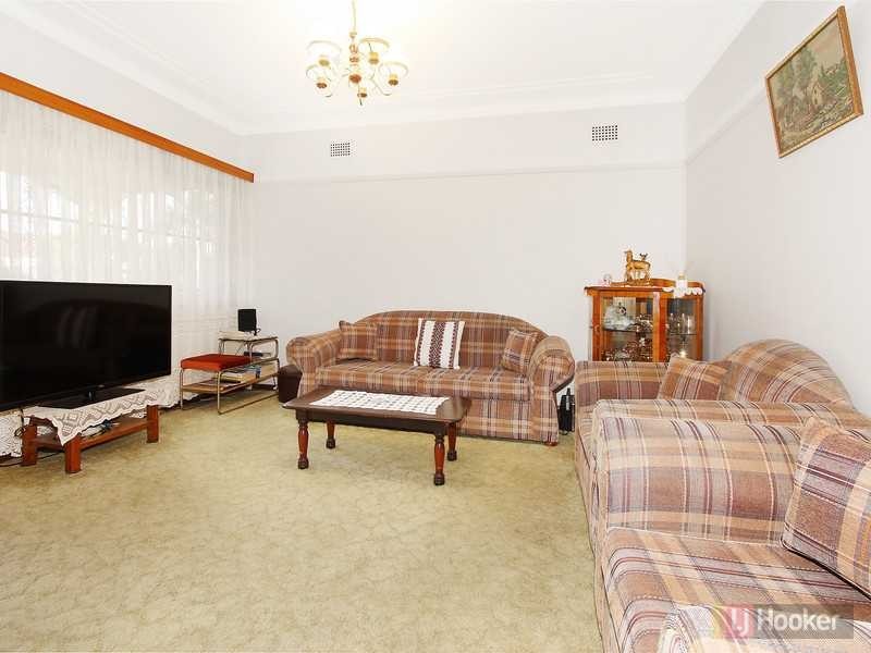 42 Chelsea Street, Merrylands NSW 2160