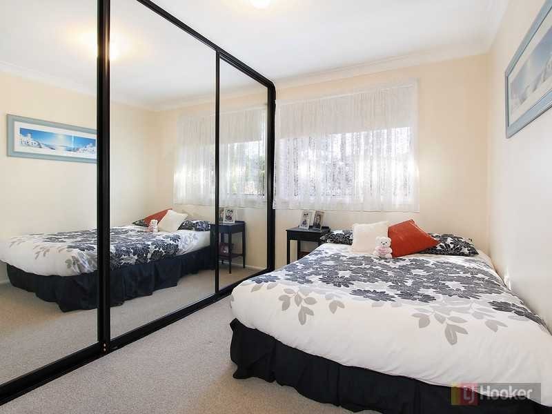 6 Rowe Place, Greystanes NSW 2145