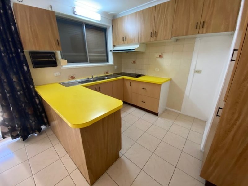883 MERRYLANDS ROAD, Greystanes NSW 2145