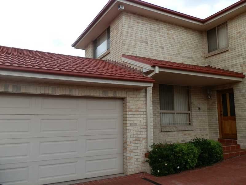 29 Collins St, Pendle Hill NSW 2145