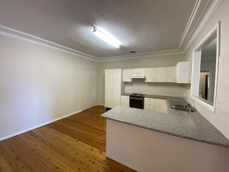 2/121 Whalans Road, Greystanes NSW 2145