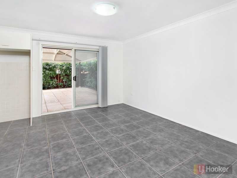 17 Rosewood Drive, Greystanes NSW 2145