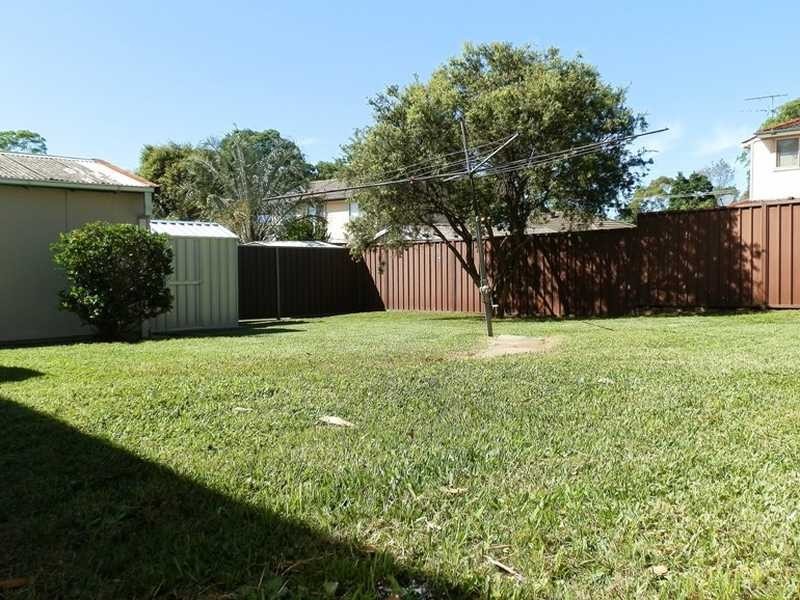 20 Tulip St, Greystanes NSW 2145