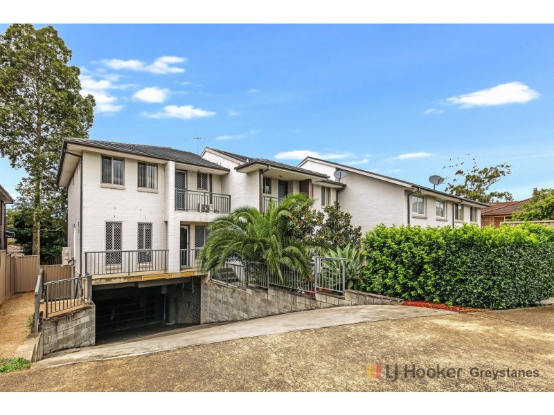 25 Amazon Road, Toongabbie NSW 2146