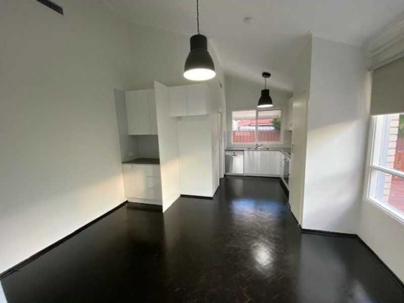 1 ROWE PLACE, Greystanes NSW 2145