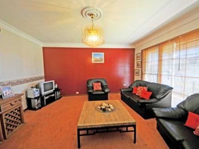 15 Grace Crescent, Merrylands NSW 2160