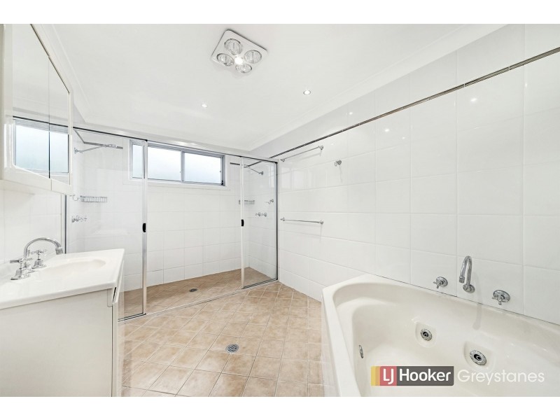 4 LAVER PLACE, Greystanes NSW 2145