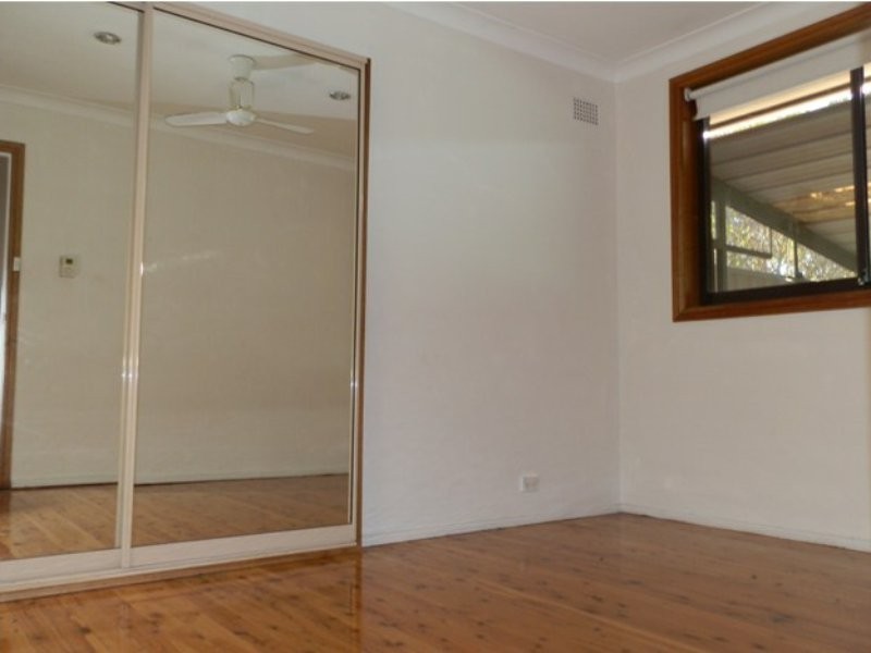 40 BENAUD STREET, Greystanes NSW 2145