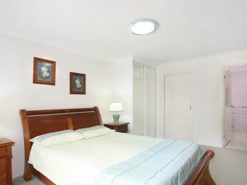 82 WHALANS ROAD, Greystanes NSW 2145